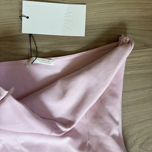 Pink Ruffled zara mini dress - Picture 2 of 2